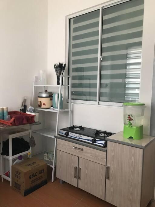 Cikgu I&S Homestay Джитра Экстерьер фото
